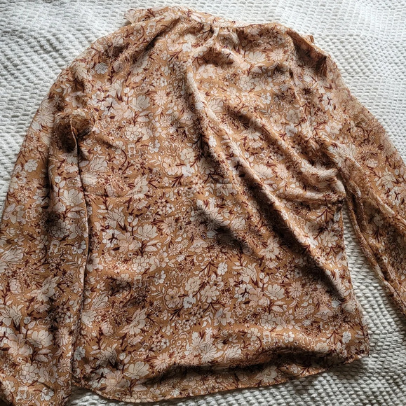 🖤New Express Paisley Floral Lace-Up Ruffle Top Blouse🖤 - Picture 5 of 6